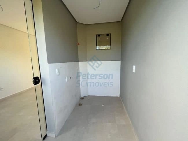 Sobrado geminado a venda, casa com 2 quartos e 1 vaga de garagem: 5ª foto da galeria de imagens do imóvel