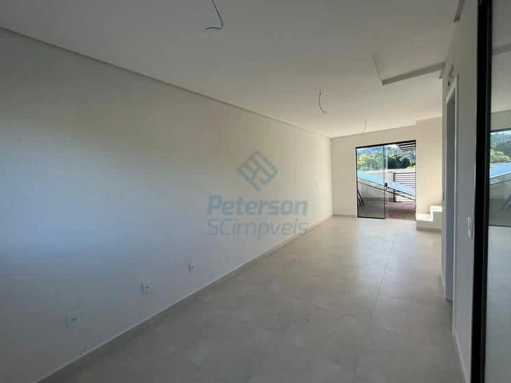 Sobrado geminado a venda, casa com 2 quartos e 1 vaga de garagem: 4ª foto da galeria de imagens do imóvel