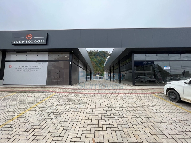 Salas comerciais para locação no Bairro Guarani em Brusque - SC: 1ª foto da galeria de imagens do imóvel