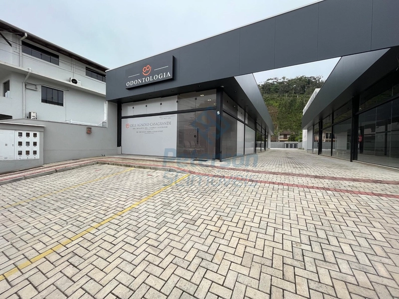 Salas comerciais para locação no Bairro Guarani em Brusque - SC: 3ª foto da galeria de imagens do imóvel