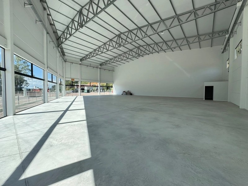 Galpão comercial com 2.200m2 próximo a Fip para locação em Brusque: 9ª foto da galeria de imagens do imóvel