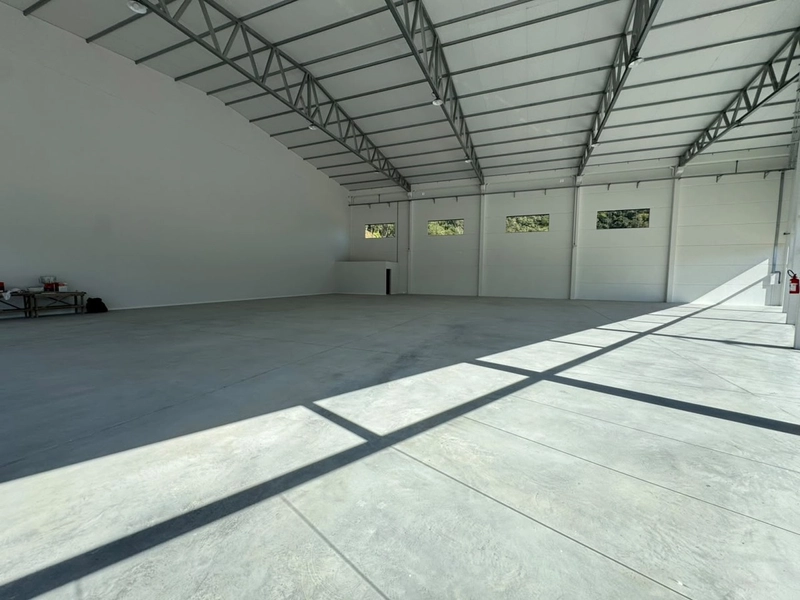 Galpão comercial com 2.200m2 próximo a Fip para locação em Brusque: 10ª foto da galeria de imagens do imóvel