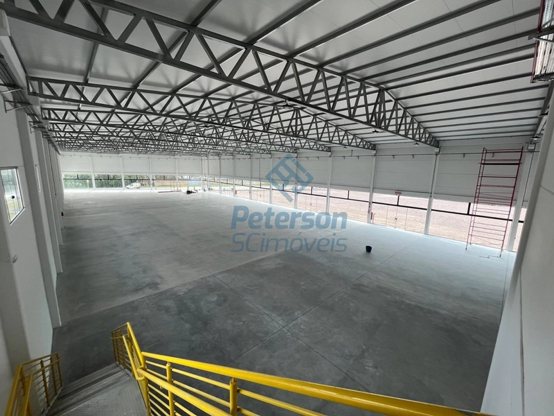 Galpão comercial com 2.200m2 próximo a Fip para locação em Brusque: 9ª foto da galeria de imagens do imóvel