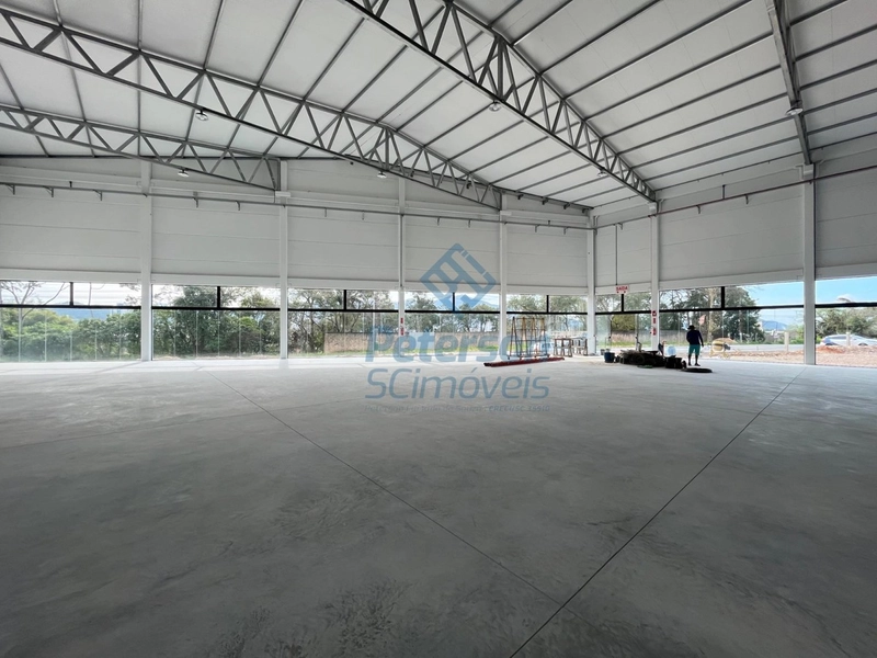 Galpão comercial com 2.200m2 próximo a Fip para locação em Brusque: 12ª foto da galeria de imagens do imóvel