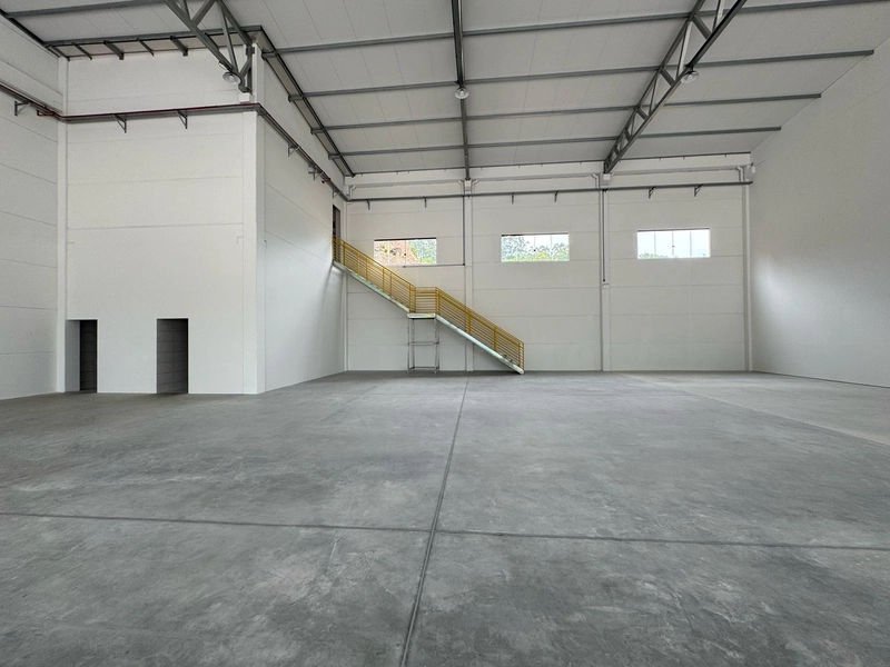 Galpão comercial com 2.200m2 próximo a Fip para locação em Brusque: 18ª foto da galeria de imagens do imóvel