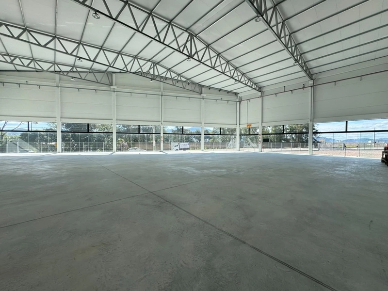 Galpão comercial com 2.200m2 próximo a Fip para locação em Brusque: 4ª foto da galeria de imagens do imóvel