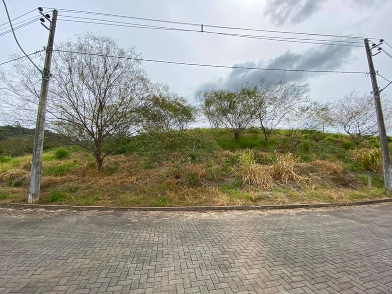 Lotes no Condomínio Arnaldo Imhof no Centro de Brusque: 4ª foto da galeria de imagens do imóvel