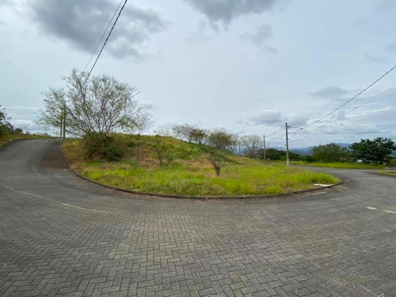 Lotes no Condomínio Arnaldo Imhof no Centro de Brusque: 7ª foto da galeria de imagens do imóvel
