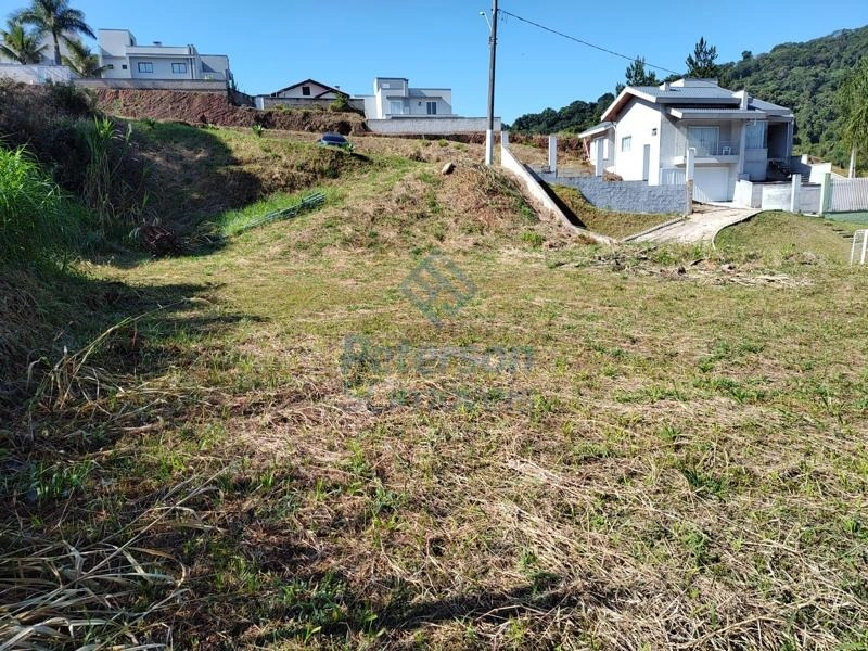 Terreno escriturado de 465 m² no bairro Souza Cruz em Brusque: 2ª foto da galeria de imagens do imóvel