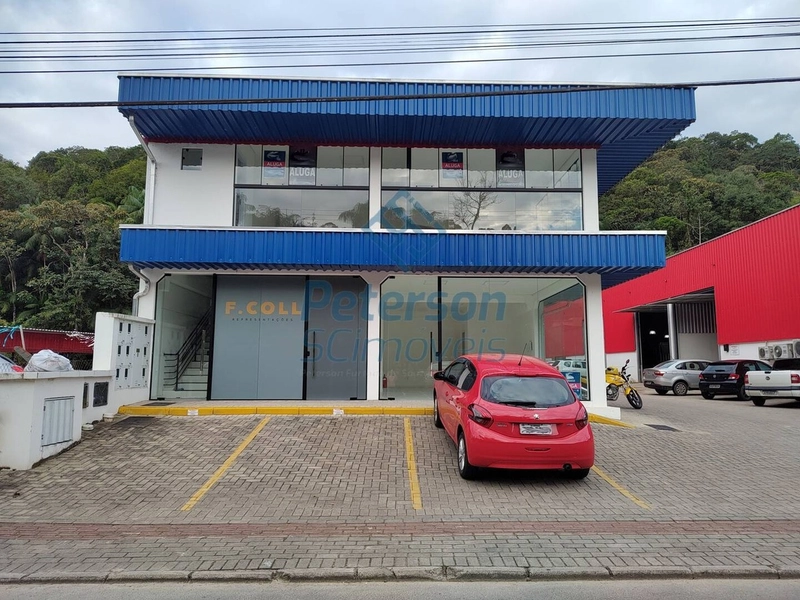 Sala para locação no Centro de Guabiruba: 1ª foto da galeria de imagens do imóvel