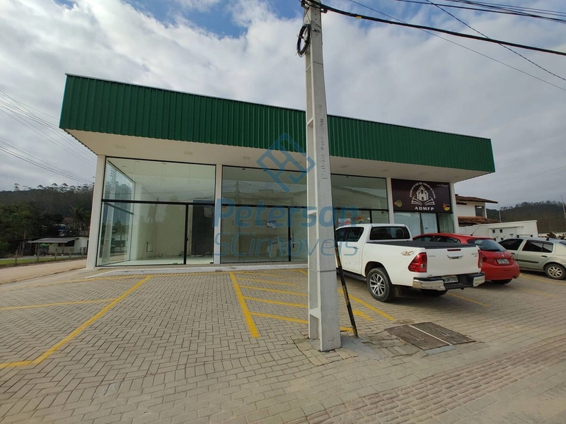 Sala para locação no bairro Lageado Baixo em Guabiruba: 3ª foto da galeria de imagens do imóvel