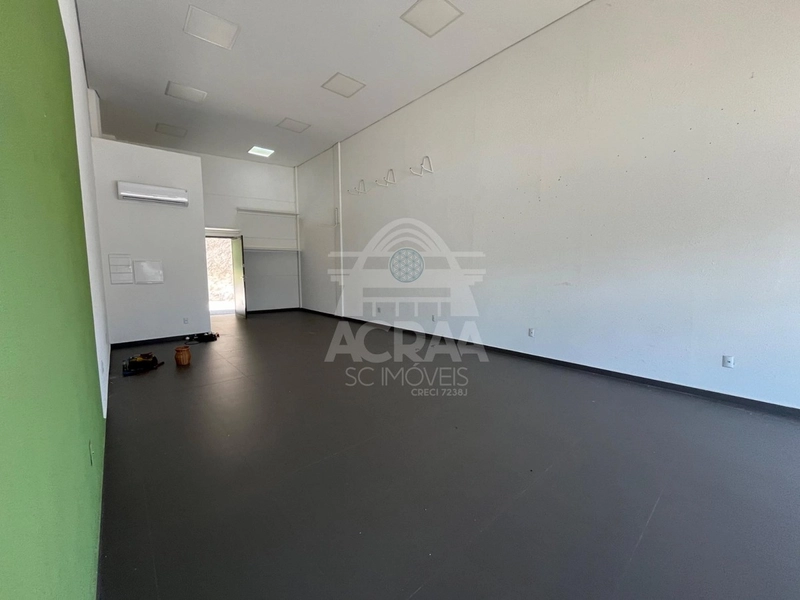 Sala comercial para locação na geral da Santa Rita em Brusque - SC: 4ª foto da galeria de imagens do imóvel
