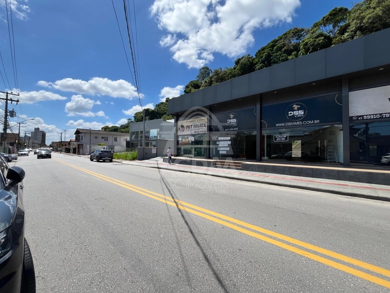 Sala comercial para locação na geral da Santa Rita em Brusque - SC: 1ª foto da galeria de imagens do imóvel