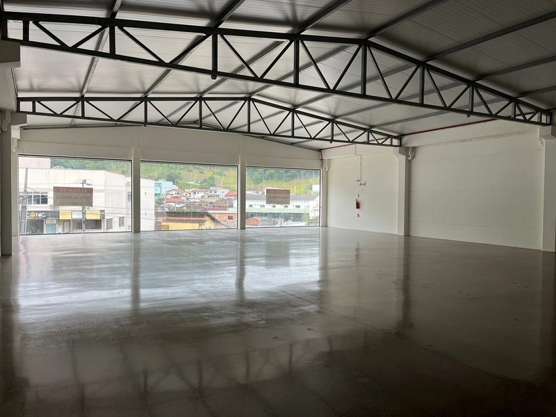 Sala comercial na rodovia Antonio Heil proximo a FIP e STOP SHOP: 2ª foto da galeria de imagens do imóvel