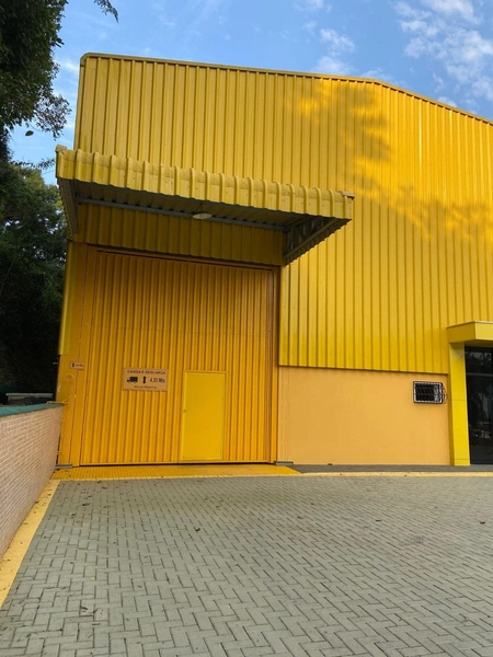 Galpão com 600m² para locação em Brusque: 3ª foto da galeria de imagens do imóvel