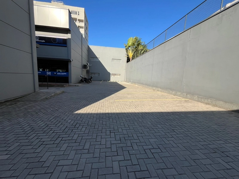 Sala comercial no centro de Brusque: 4ª foto da galeria de imagens do imóvel
