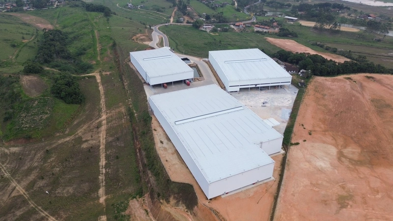 GALPÃO 8.000m² PARA LOCAÇÃO EM Itajaí – SC: 2ª foto da galeria de imagens do imóvel