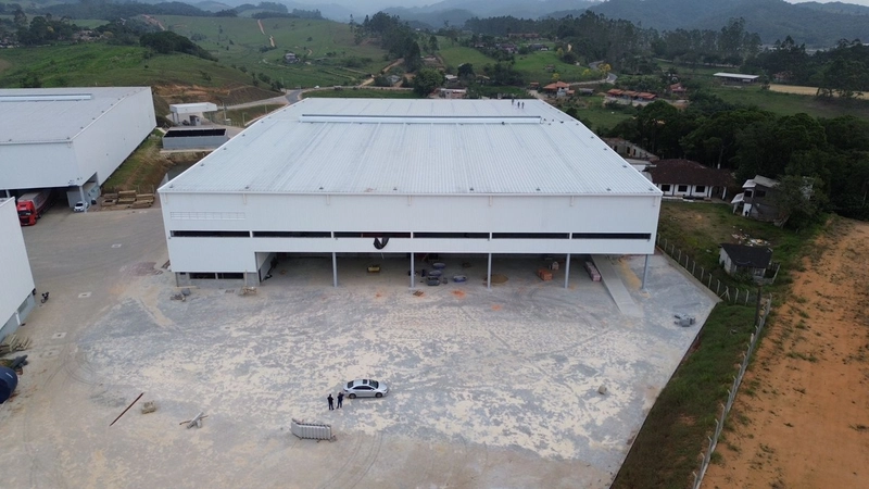 GALPÃO 8.000m² PARA LOCAÇÃO EM Itajaí – SC: 1ª foto da galeria de imagens do imóvel