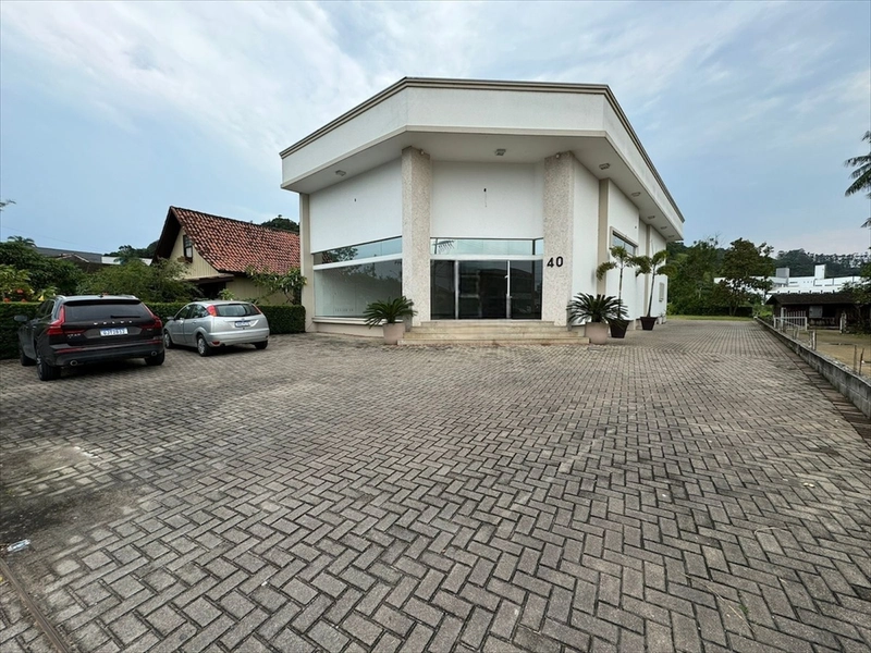 Sala comercial no bairro Santa Terezinha: 1ª foto da galeria de imagens do imóvel