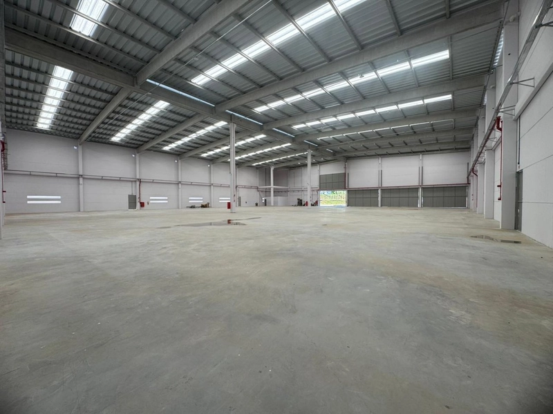 Em Ilhota,Galpão para locação com Docas,fale conosco !: 15ª foto da galeria de imagens do imóvel