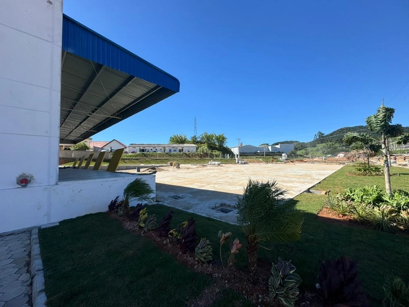 Em Ilhota,Galpão para locação com Docas,fale conosco !: 18ª foto da galeria de imagens do imóvel