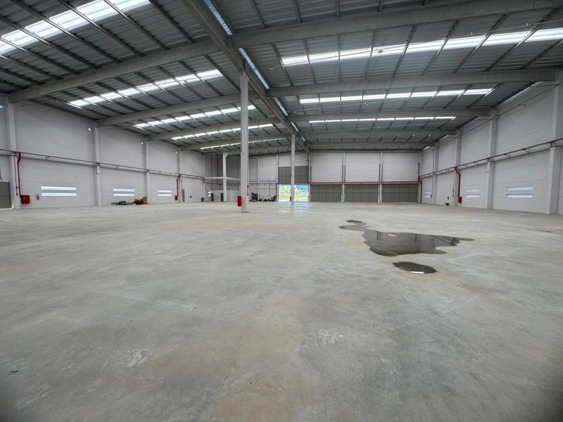 Em Ilhota,Galpão para locação com Docas,fale conosco !: 14ª foto da galeria de imagens do imóvel