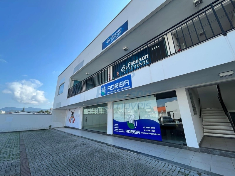 Sala comercial com 45m2 para locação no Bairro Santa Rita em Brusque: 5ª foto da galeria de imagens do imóvel