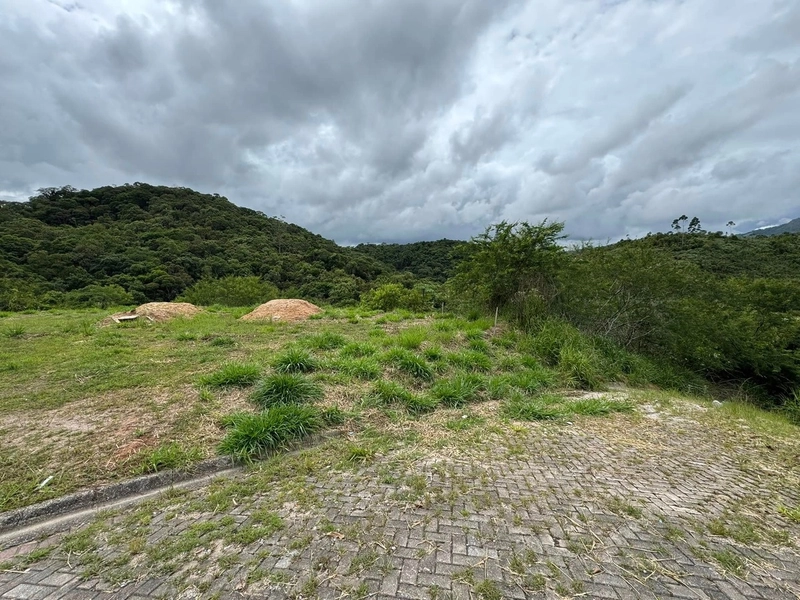 Terreno com 525m2 a venda no Bairro Aguas Claras, Lot. Independência: 4ª foto da galeria de imagens do imóvel