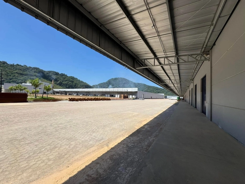 Galpão novo com 51.000m2 com docas em condomínio logístico em Itajaí: 16ª foto da galeria de imagens do imóvel