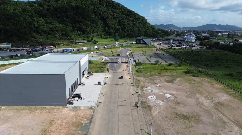 Galpões no Navepark com 900 e 1.250m2 para locação em Navegantes - SC: 8ª foto da galeria de imagens do imóvel
