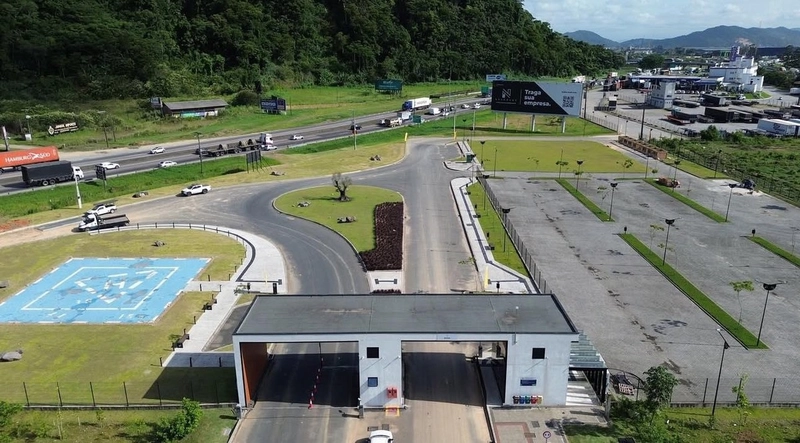 Galpões no Navepark com 900 e 1.250m2 para locação em Navegantes - SC: 9ª foto da galeria de imagens do imóvel