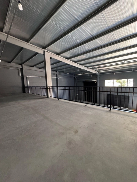 Galpão novo com 470m2 para locação no Bairro São João em Itajaí - SC: 7ª foto da galeria de imagens do imóvel