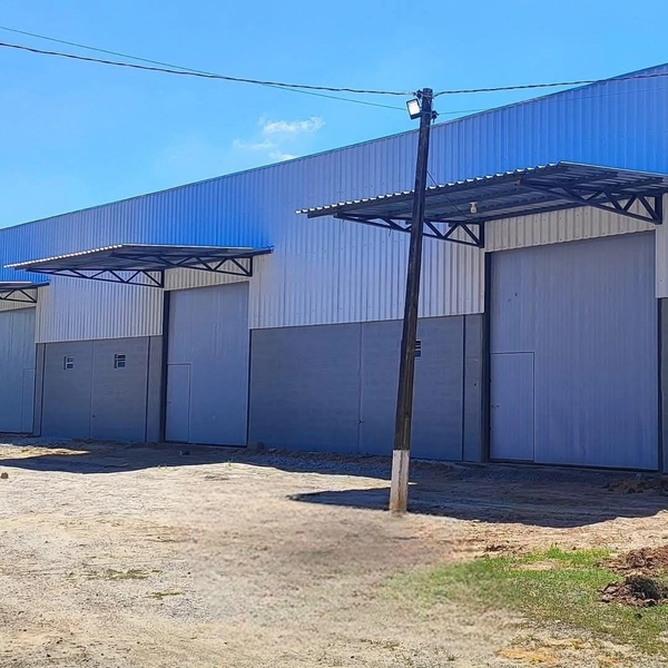 Galpão com 240m2 para locação no Bairro Itaipava em Itajaí - SC: 1ª foto da galeria de imagens do imóvel