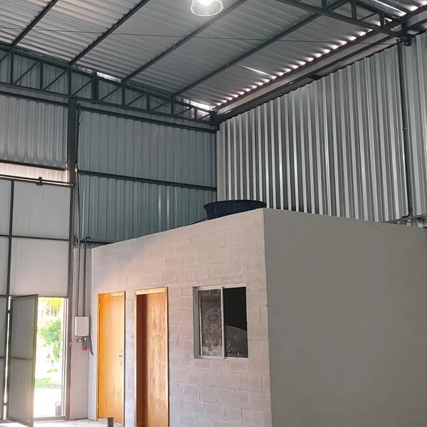 Galpão com 240m2 para locação no Bairro Itaipava em Itajaí - SC: 4ª foto da galeria de imagens do imóvel