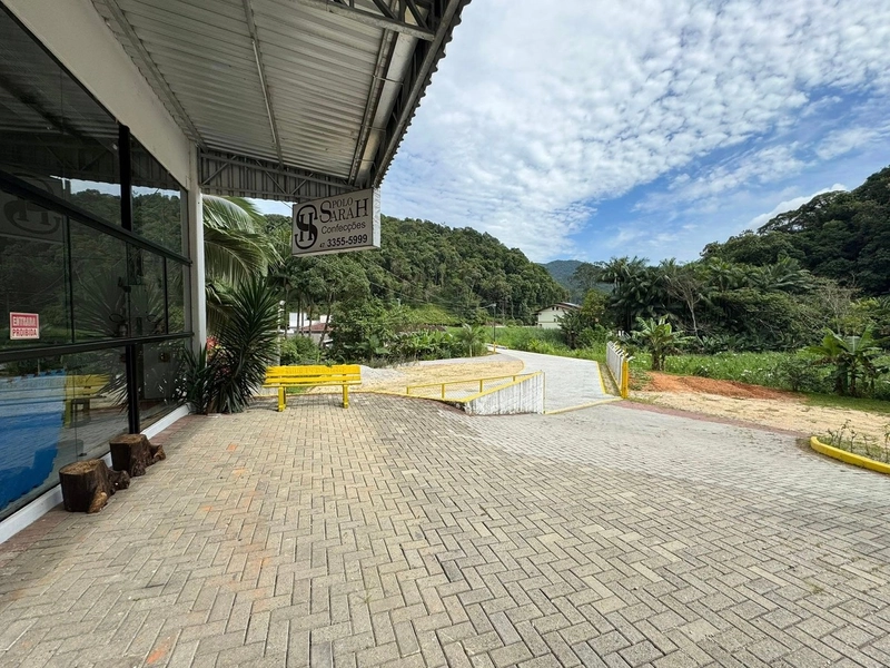 Galpão com 340m2 para locação na cidade de Brusque - SC: 5ª foto da galeria de imagens do imóvel