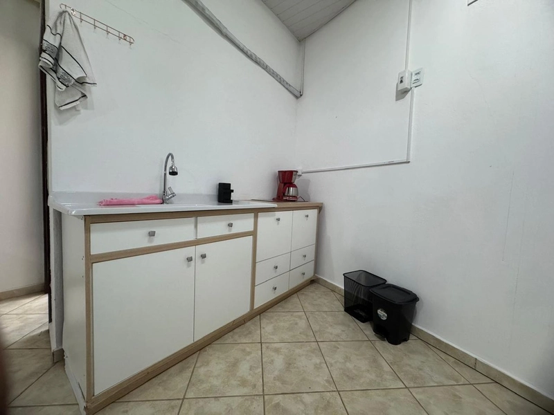 Sala comercial bairro São Luiz-aprox.75m² , com internet inclusa!: 3ª foto da galeria de imagens do imóvel