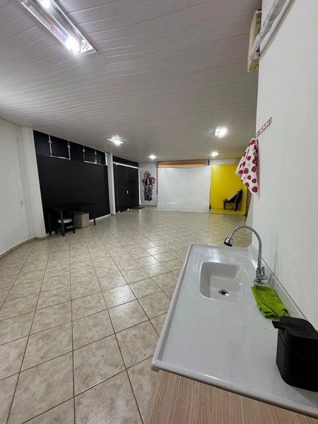 Sala localizada em bairro excelente, pronta para receber seu negócio!: 4ª foto da galeria de imagens do imóvel
