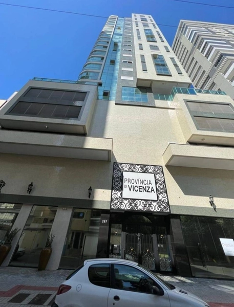 Apartamento mobiliado no litoral Catarinense com 4 SUITES: 1ª foto da galeria de imagens do imóvel