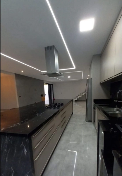 Excelente casa com 4 quartos ,Bairro próximo ao Centro de Brusque -SC: 8ª foto da galeria de imagens do imóvel