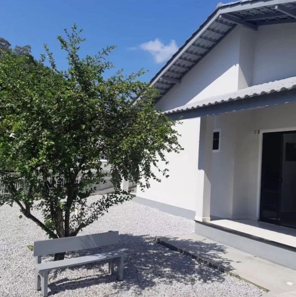 Excelente casa com 4 quartos ,Bairro próximo ao Centro de Brusque -SC: 2ª foto da galeria de imagens do imóvel