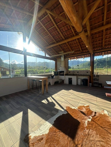 Sítio no litoral Catarinense com lagoa e uma paisagem diferenciada: 5ª foto da galeria de imagens do imóvel