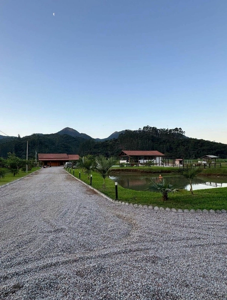 Sítio no litoral Catarinense com lagoa e uma paisagem diferenciada: 27ª foto da galeria de imagens do imóvel