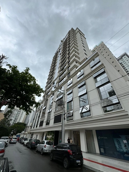 Apartamento em ponto privilegiado no litoral Catarinense - 3 suítes: 3ª foto da galeria de imagens do imóvel
