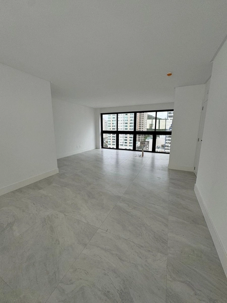 Apartamento em ponto privilegiado no litoral Catarinense - 3 suítes: 11ª foto da galeria de imagens do imóvel