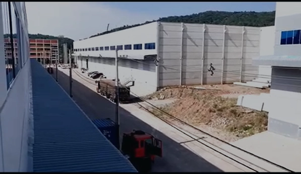 Galpão amplo 1.100m²,com docas em condomínio Logístico- Itajaí/SC: 3ª foto da galeria de imagens do imóvel