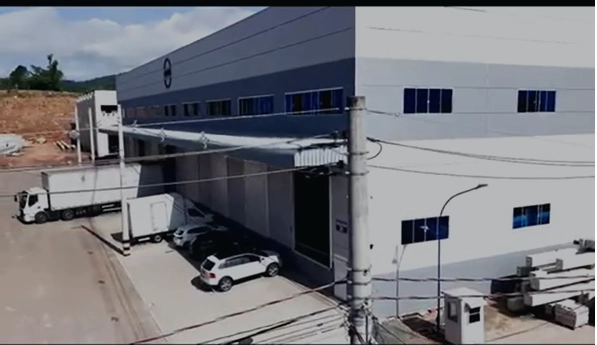 Galpão amplo 1.100m²,com docas em condomínio Logístico- Itajaí/SC: 1ª foto da galeria de imagens do imóvel