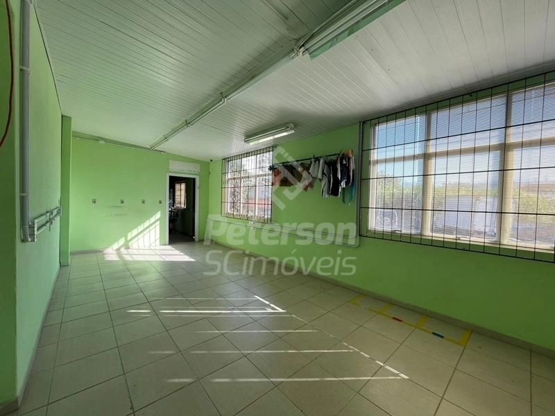 Galpão 504m² para locação e amplo estacionamento, Brusque/SC: 5ª foto da galeria de imagens do imóvel
