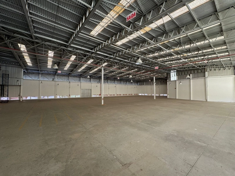 Galpão com 4.690m², refeitório, escritório , docas em Gaspar/SC.: 7ª foto da galeria de imagens do imóvel