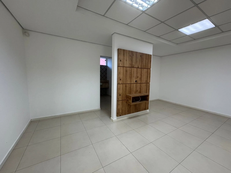 Galpão com 4.690m², refeitório, escritório , docas em Gaspar/SC.: 17ª foto da galeria de imagens do imóvel