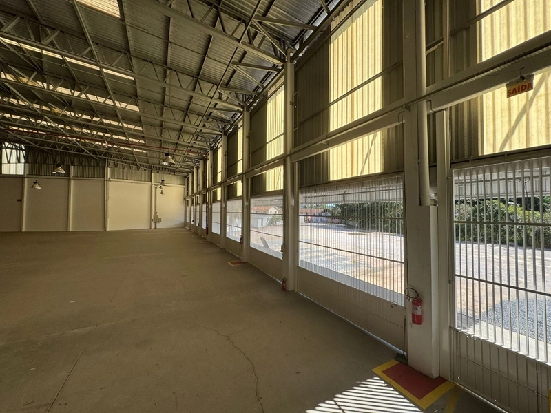 Galpão com 4.690m², refeitório, escritório , docas em Gaspar/SC.: 9ª foto da galeria de imagens do imóvel